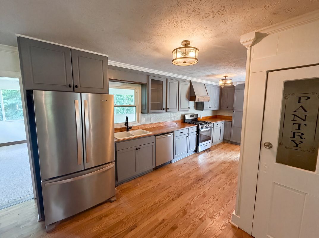 Property photo 2 of 5795 Stewart Mill Rd