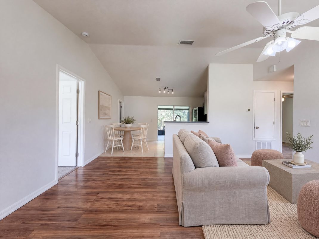 Property photo 3 of 1505 Rival Ter