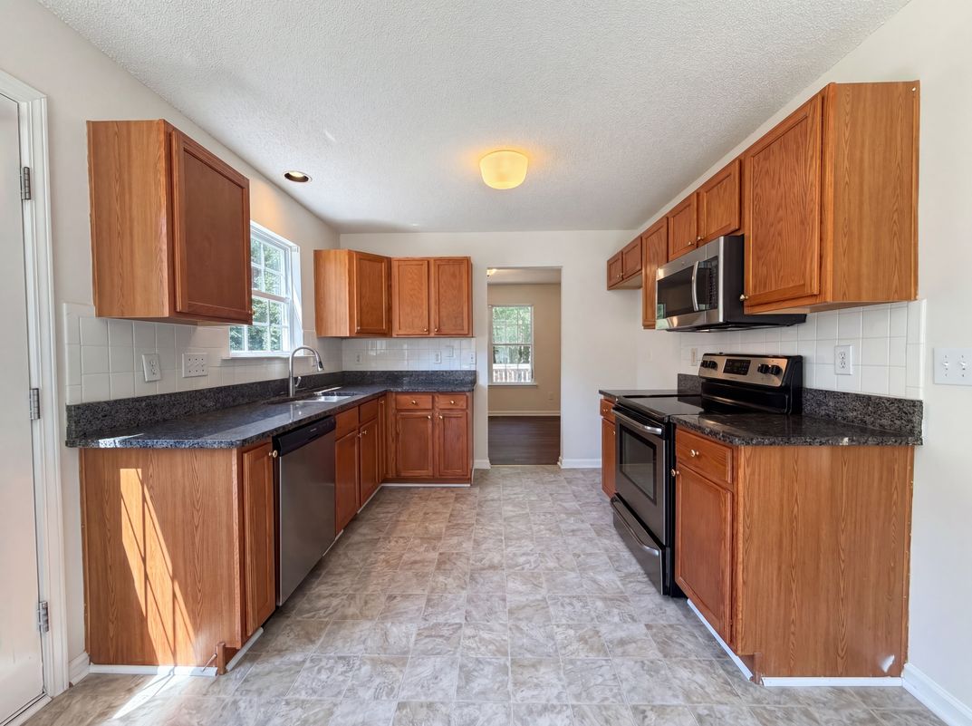 Property photo 2 of 301 Hocutt Dr