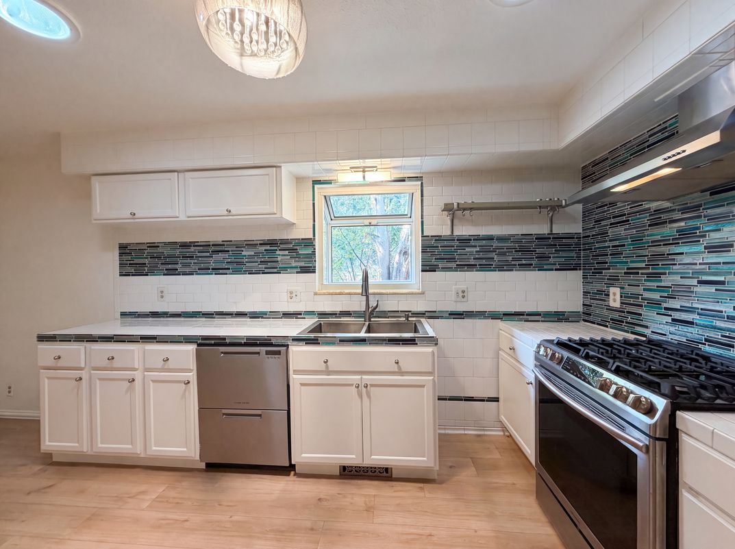 Photo 18 of 54 of 1307 Redwood Dr, Loveland, CO