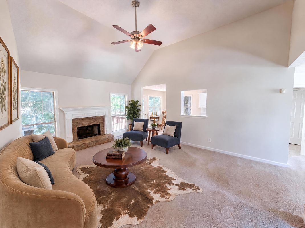 Property photo 3 of 7830 Mosswood Ln