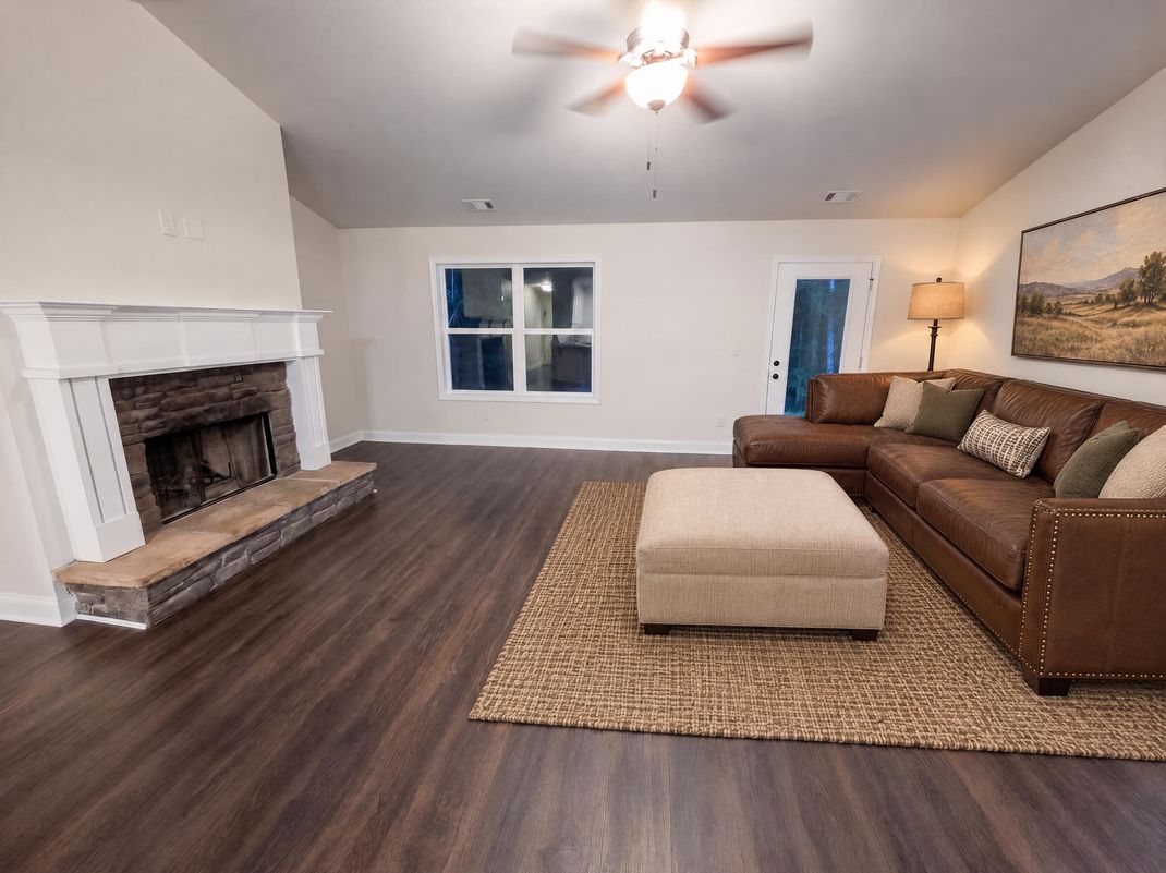 Property photo 3 of 174 Pecan St