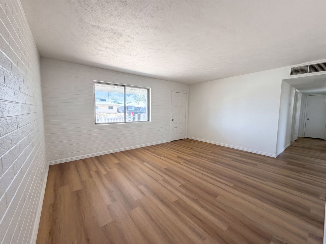 Photo 10 of 26 of 1457 W 7th Ave, Mesa, AZ