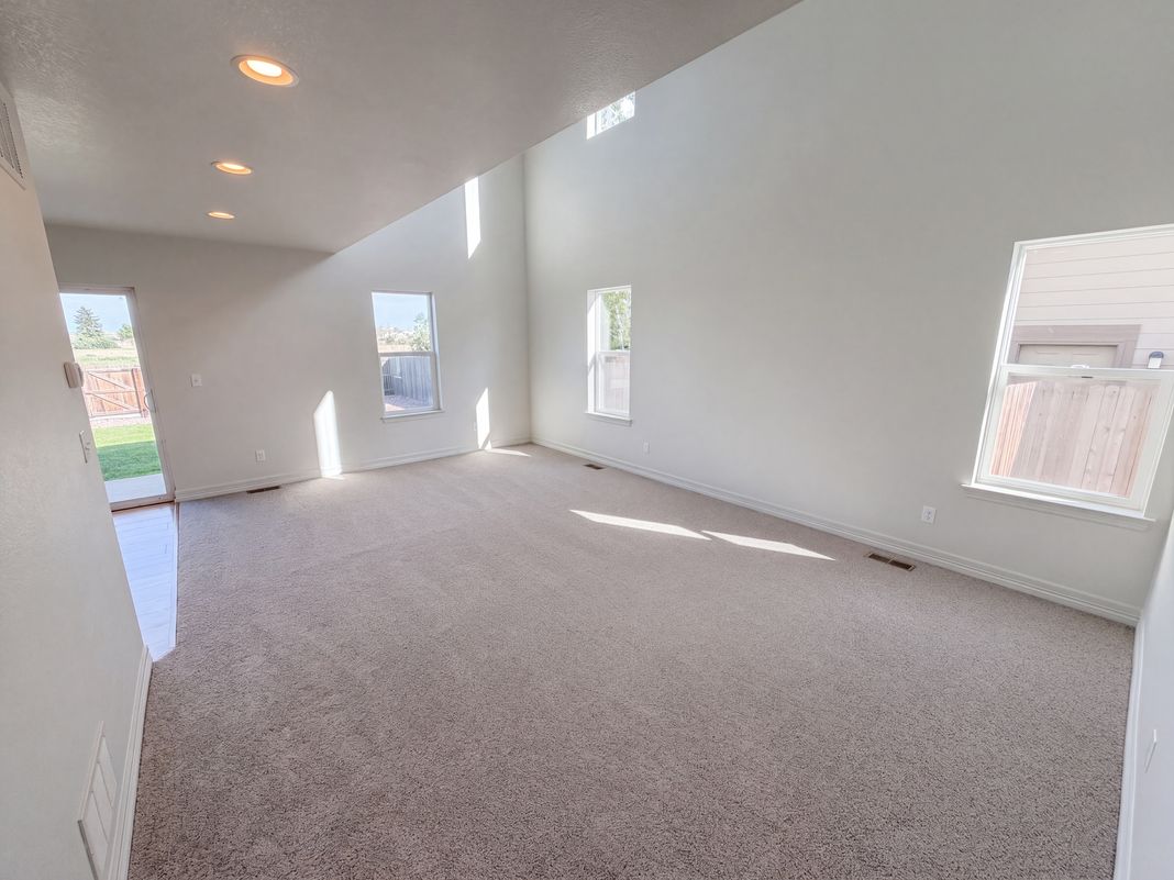 Property photo 3 of 2084 Basil St