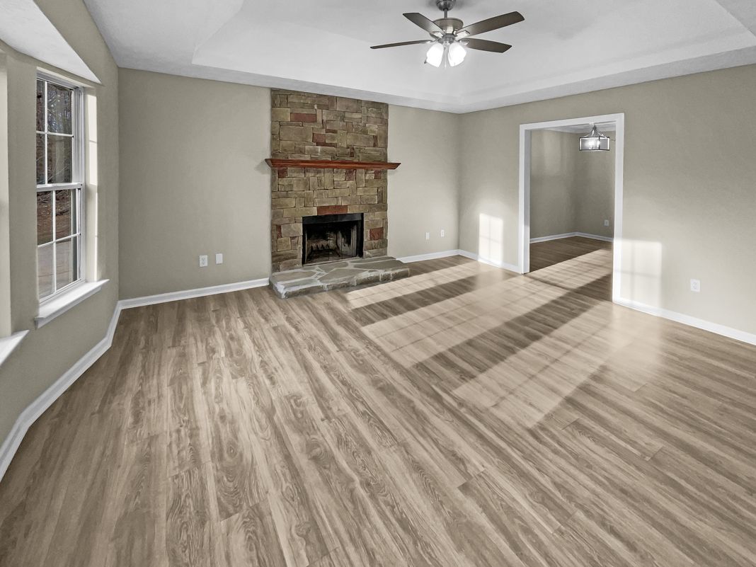 Property photo 3 of 3208 Navajo Cir