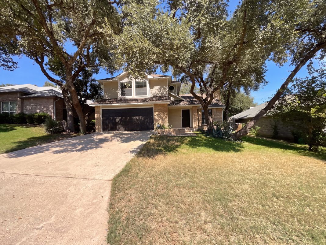 Property photo 1 of 8703 Silver Quail