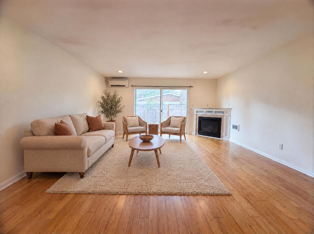 Property photo 3 of 122 SE 73rd Ave