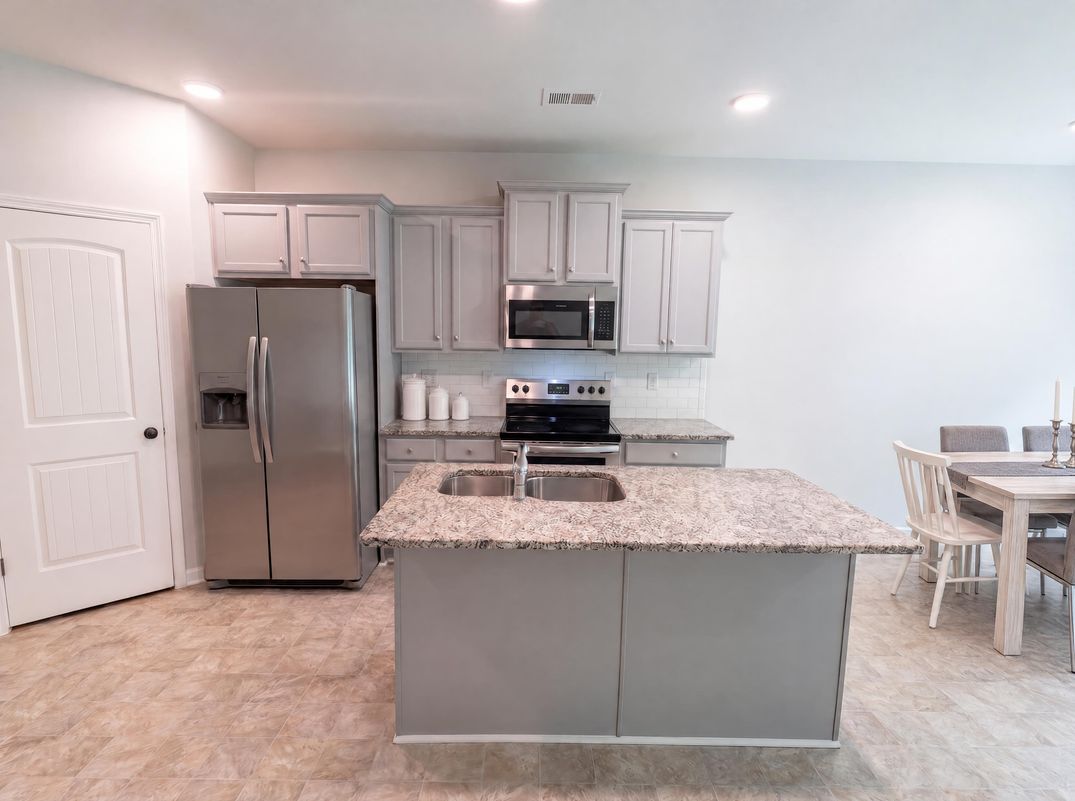 Property photo 2 of 5053 Pioneer Pkwy