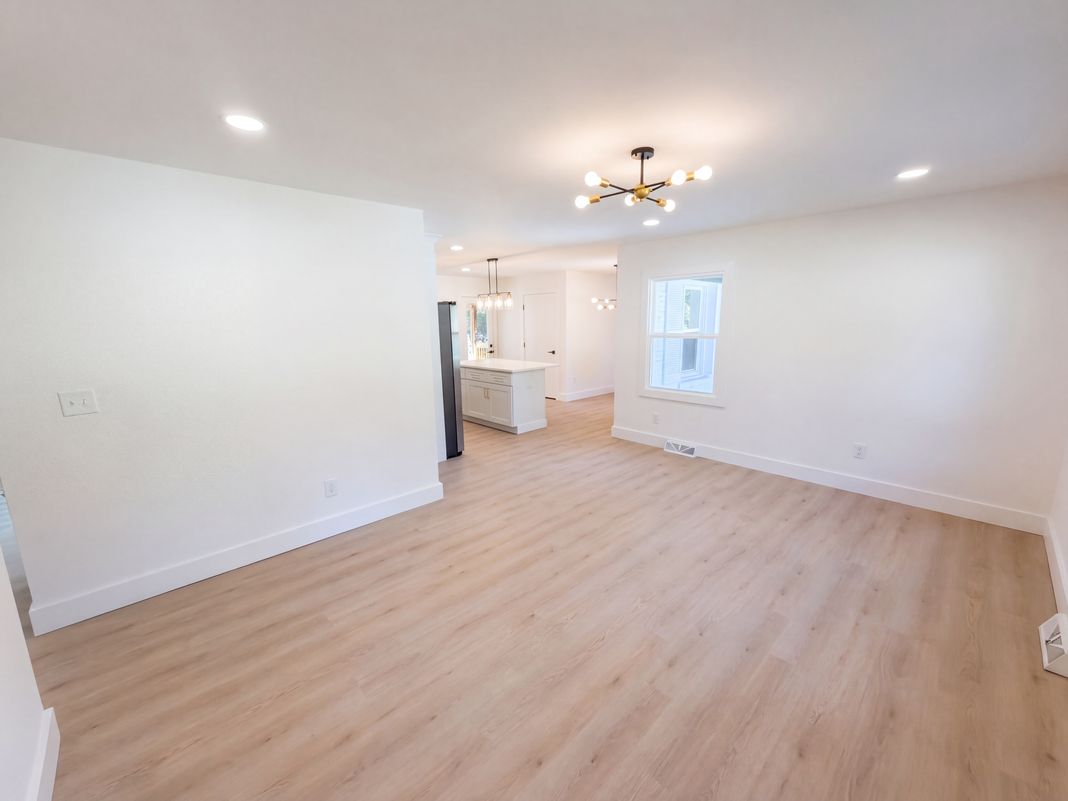 Property photo 3 of 4200 Abbeydale Dr