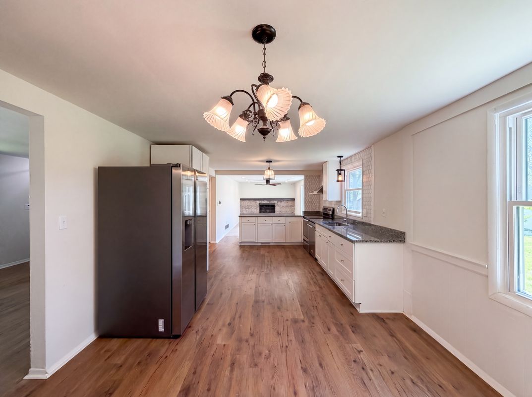 Property photo 2 of 1301 Cinnamon Pl
