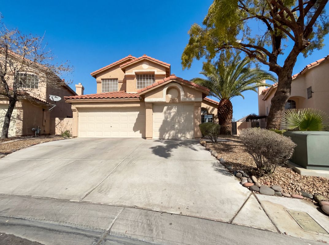 Property photo 1 of 7848 Desert Bell Ave