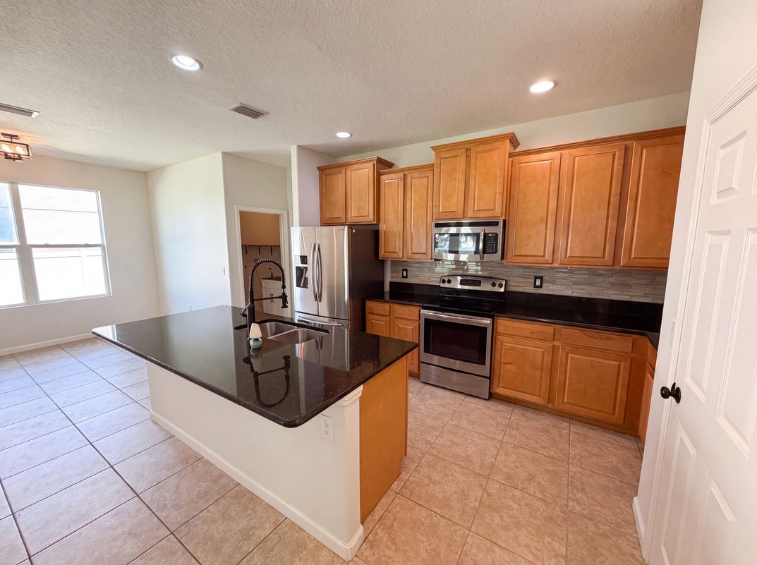 Property photo 2 of 5845 Wyndham Mnr