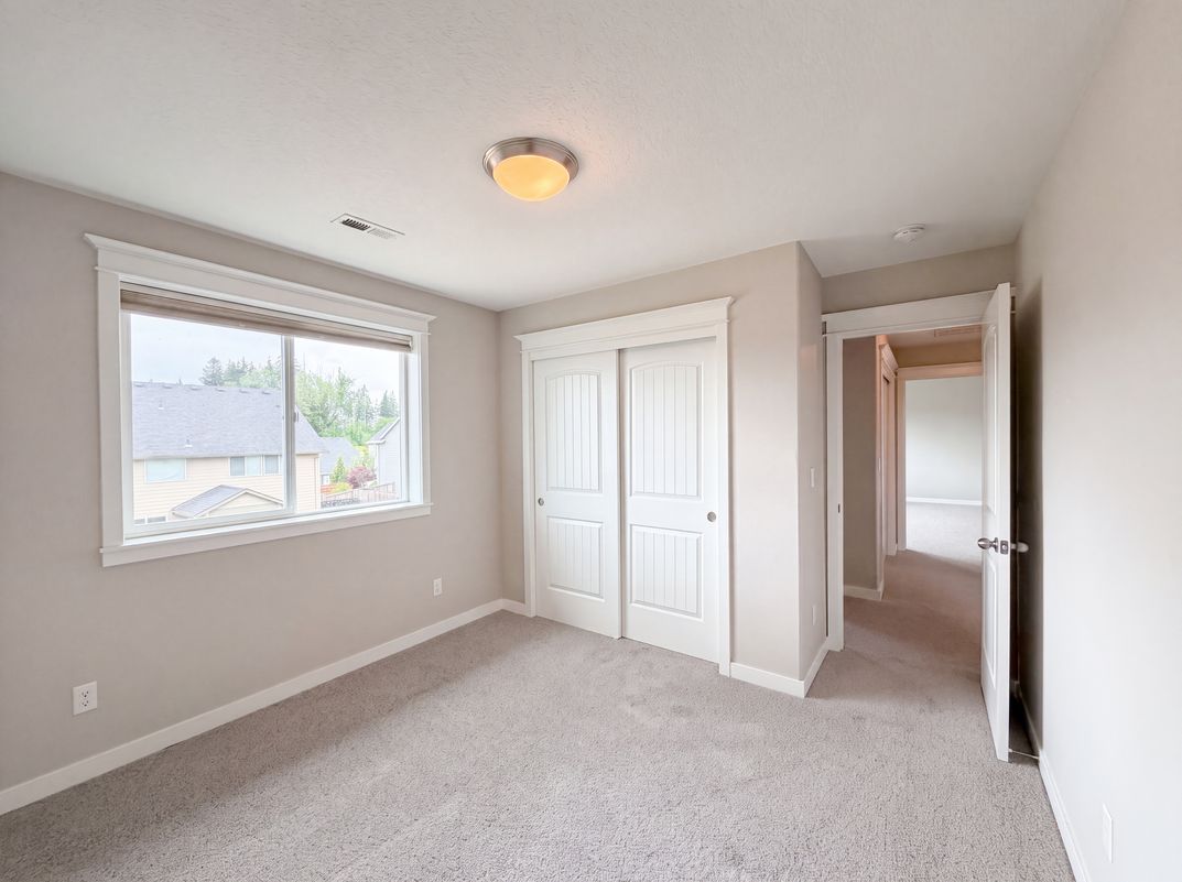 Photo 13 of 26 of 2958 SW Redmond Hill Rd, McMinnville, OR