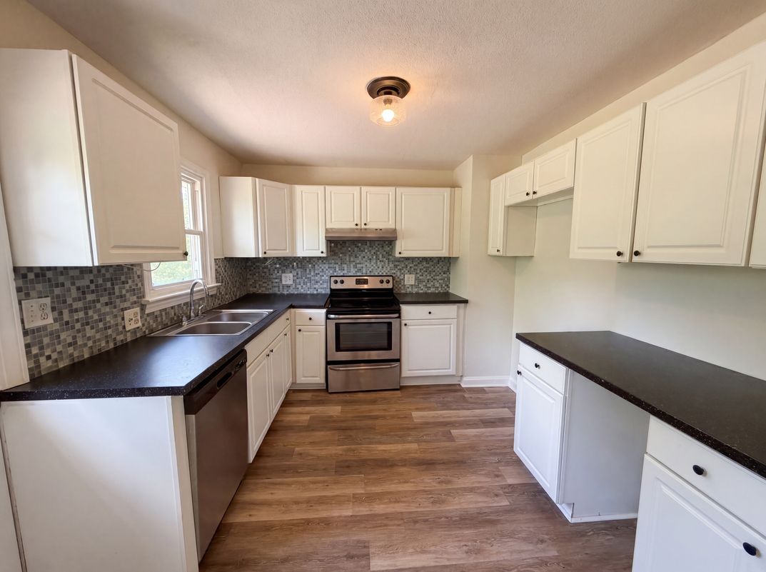 Property photo 2 of 314 Langston Dr
