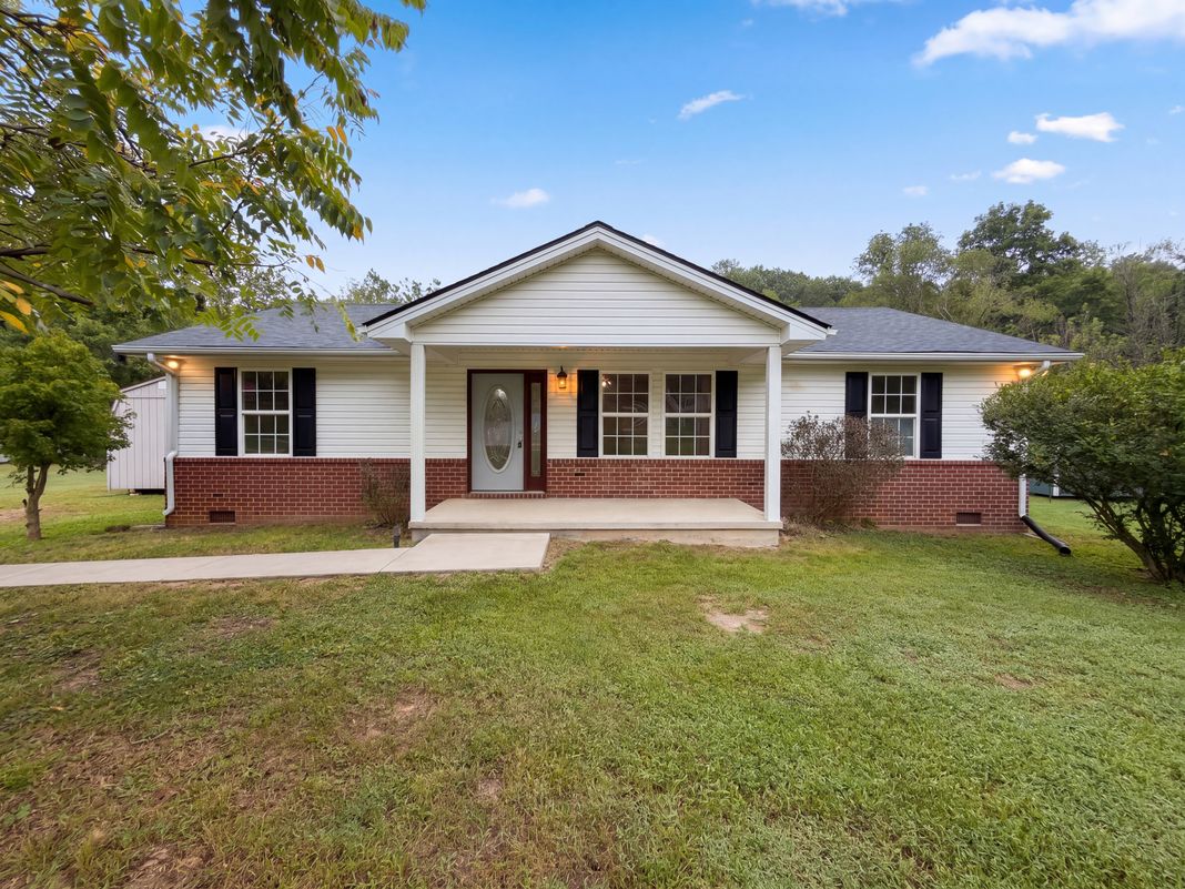 Property photo 1 of 1023 Kaity Brooke Dr