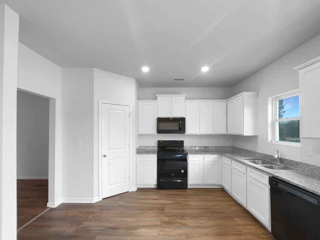 Property photo 2 of 2315 Freeman Rd