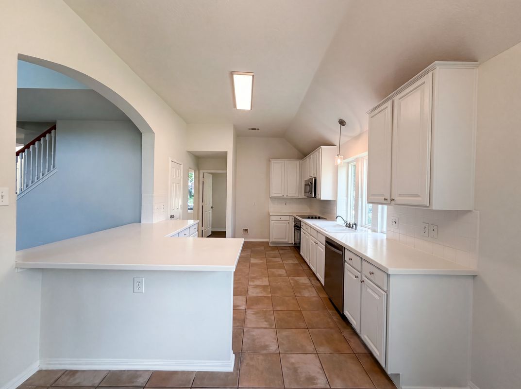 Photo 2 of 22 of 14310 Amyford Ct, Cypress, TX
