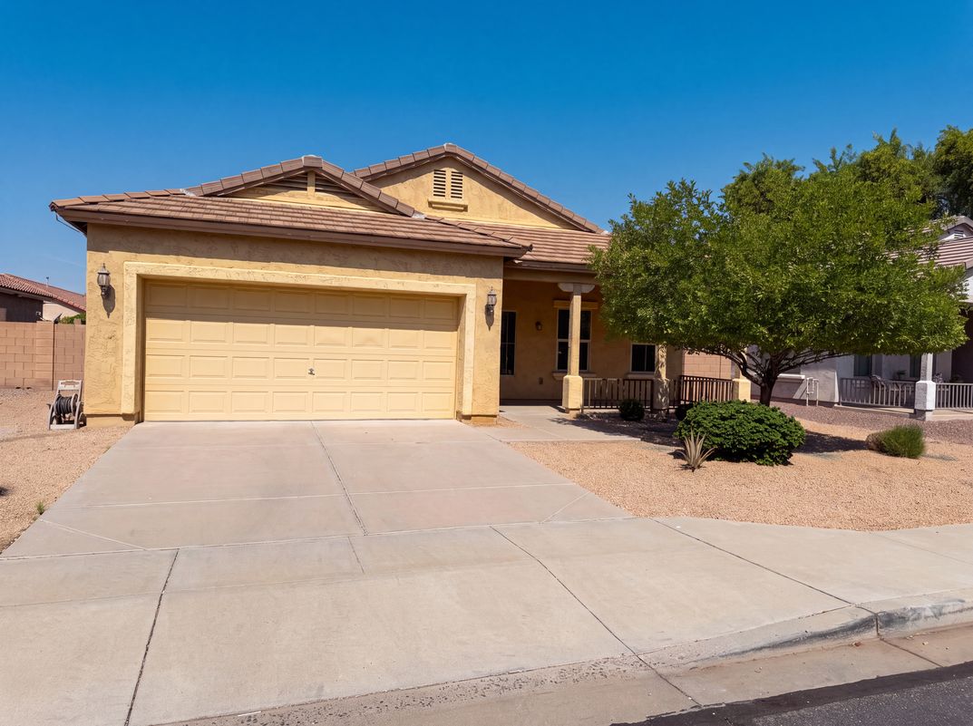 Property photo 1 of 4612 S Marron