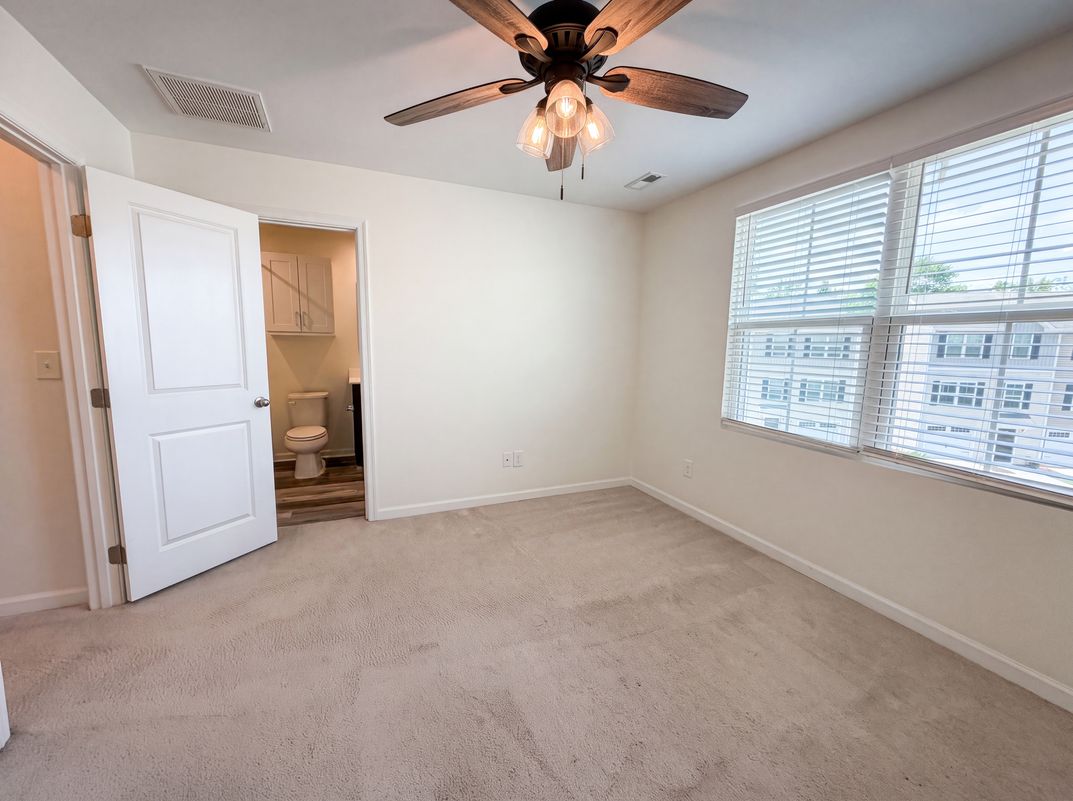 Photo 5 of 17 of 923 Taybyn Rd, Fort Mill, SC