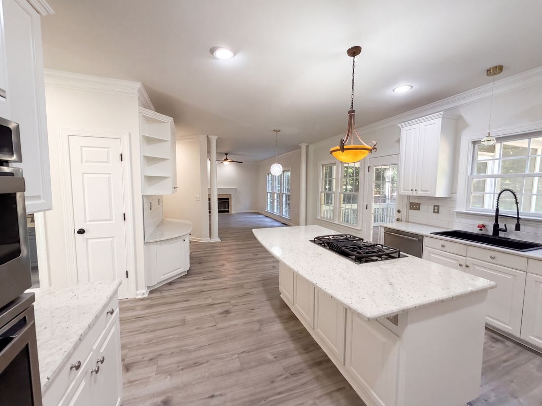 Property photo 3 of 12209 Willingdon Rd