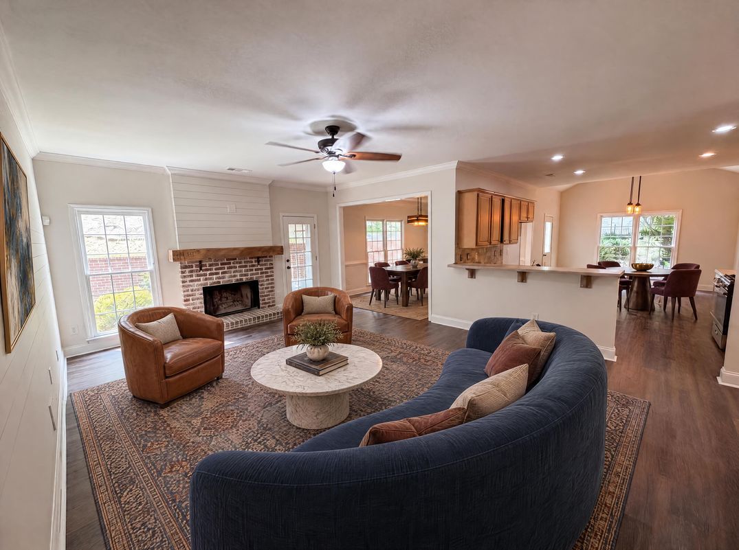 Property photo 3 of 8635 Amsbury Way