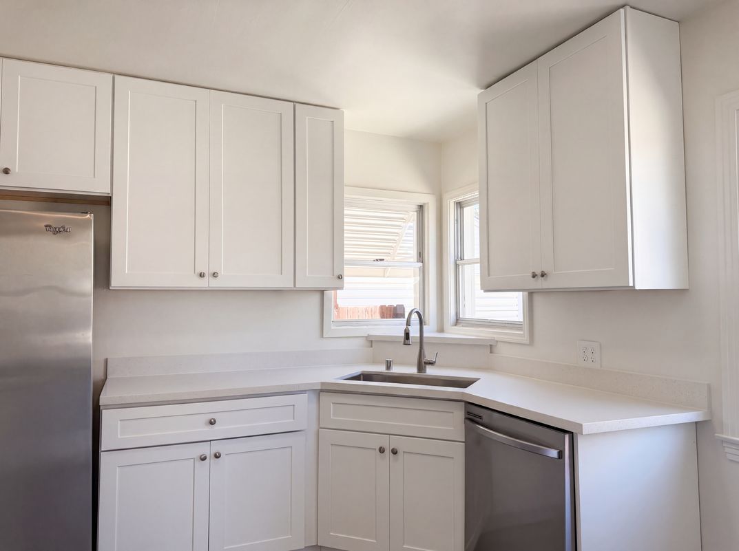 Property photo 2 of 6016 Sampson Blvd
