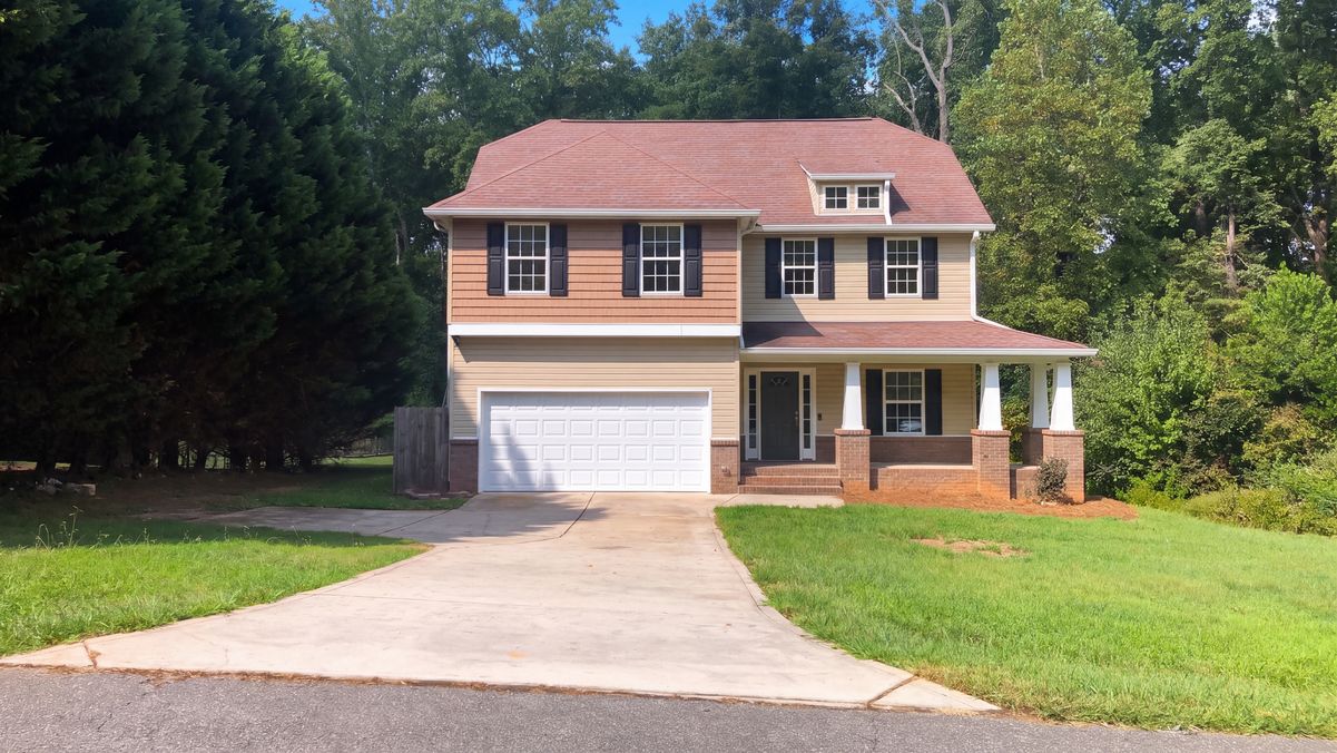 Property photo 1 of 229 Delview Dr