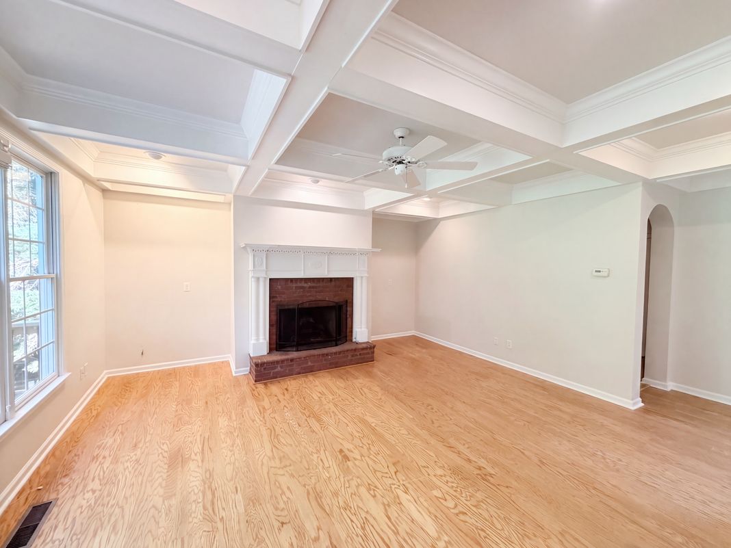 Property photo 3 of 1872 Bakers Mill Rd