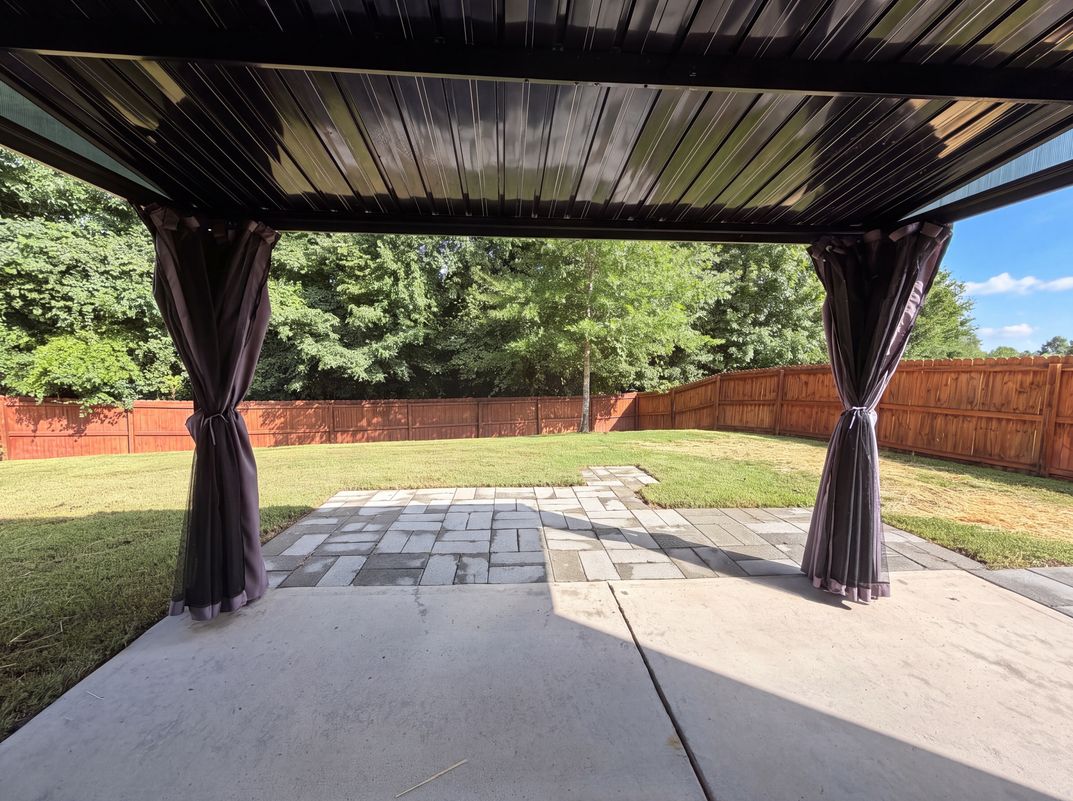 Photo 17 of 19 of 2618 Courtland Dr, Clover, SC