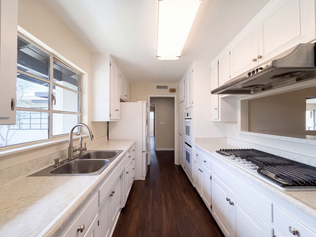 Property photo 2 of 12903 Wingo St