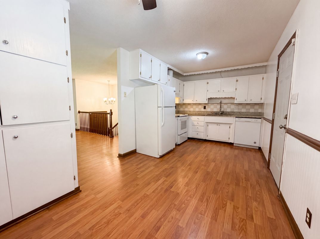 Property photo 2 of 3108 Cobblestone Dr