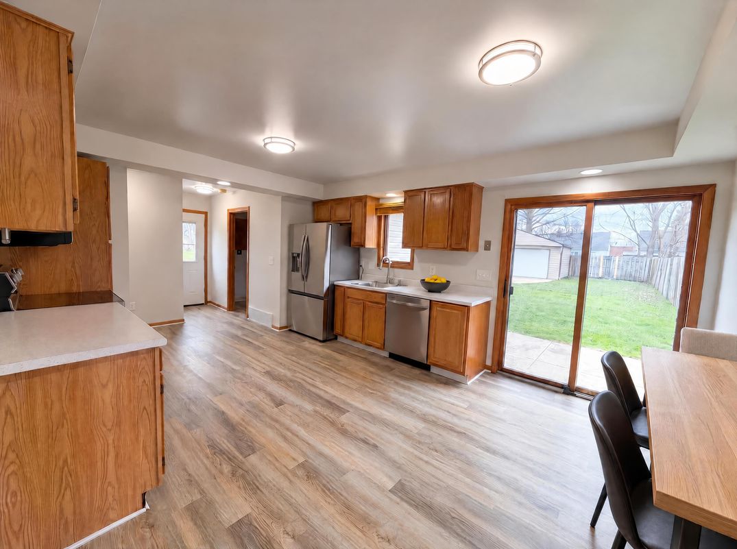 Property photo 2 of 20710 Miller Ave