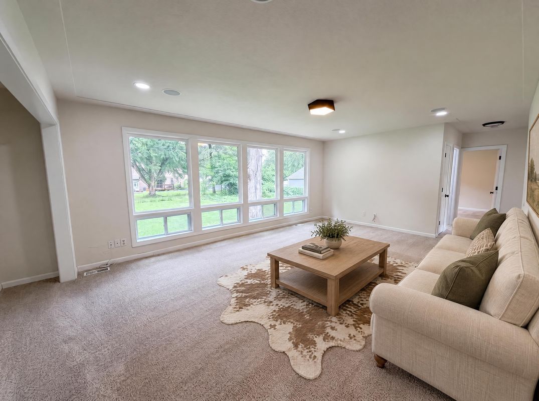 Property photo 3 of 1695 Abell St