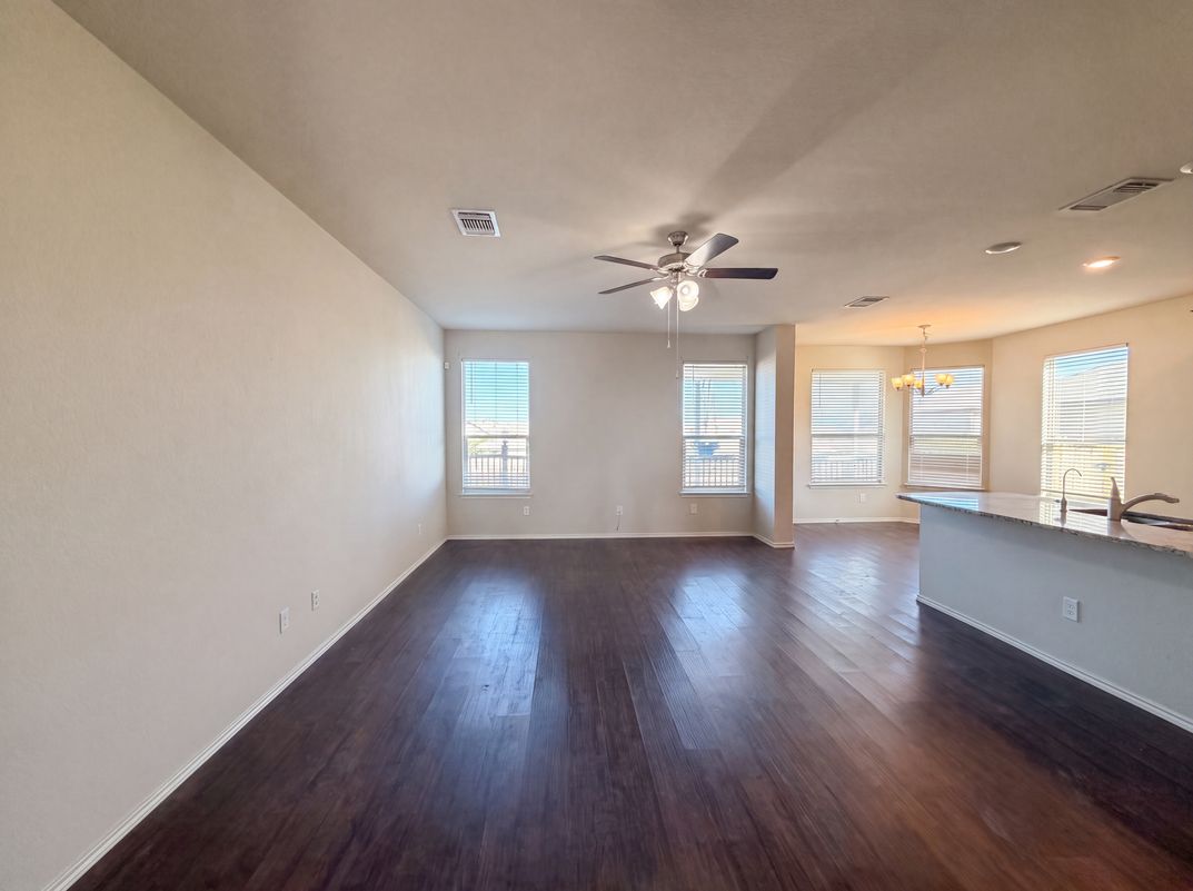 Property photo 3 of 2315 Wigeon Way