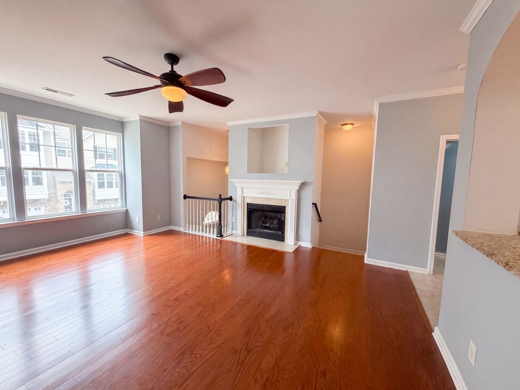 Property photo 3 of 5108 Lady Of The Lake Dr