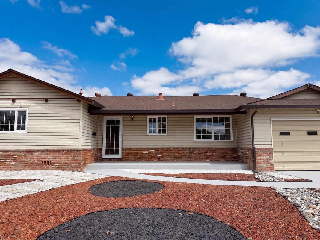 Property photo 1 of 1801 60th Ave