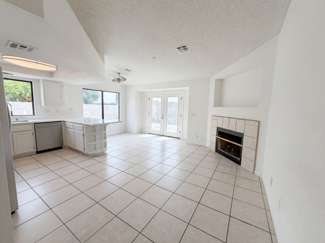 Property photo 3 of 3607 Duffy Cir