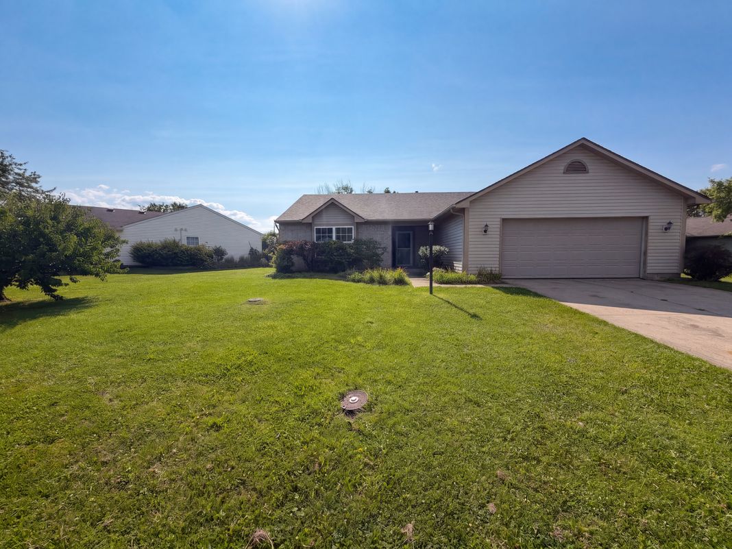 Property photo 1 of 4253 Useppa Ct