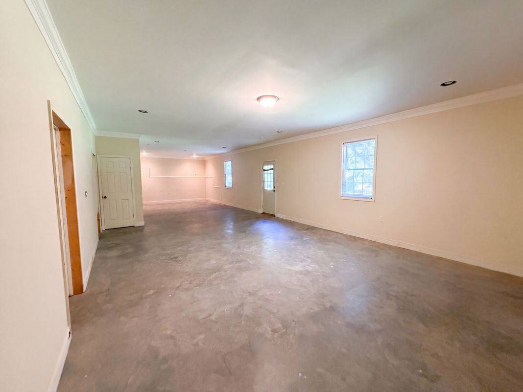 Photo 21 of 26 of 3106 Arklow Rd, Charlotte, NC