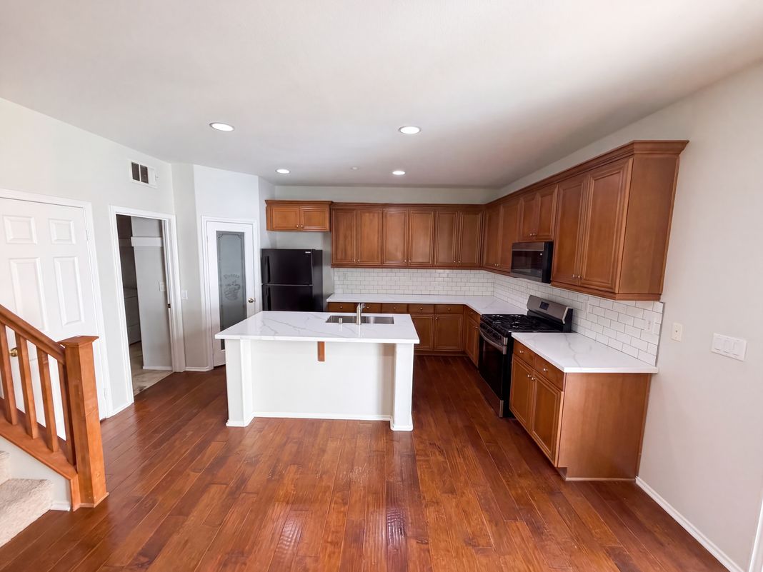 Property photo 2 of 1747 Palermo Dr