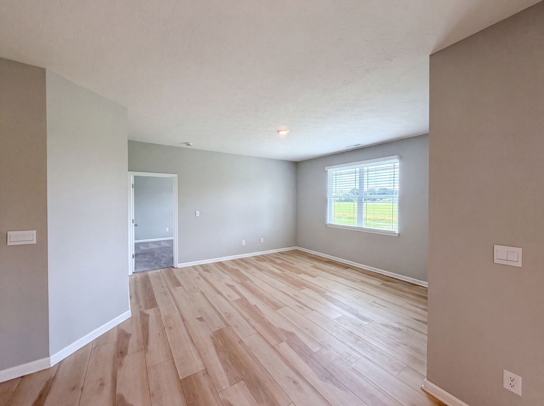 Property photo 3 of 1671 Fairmount Dr