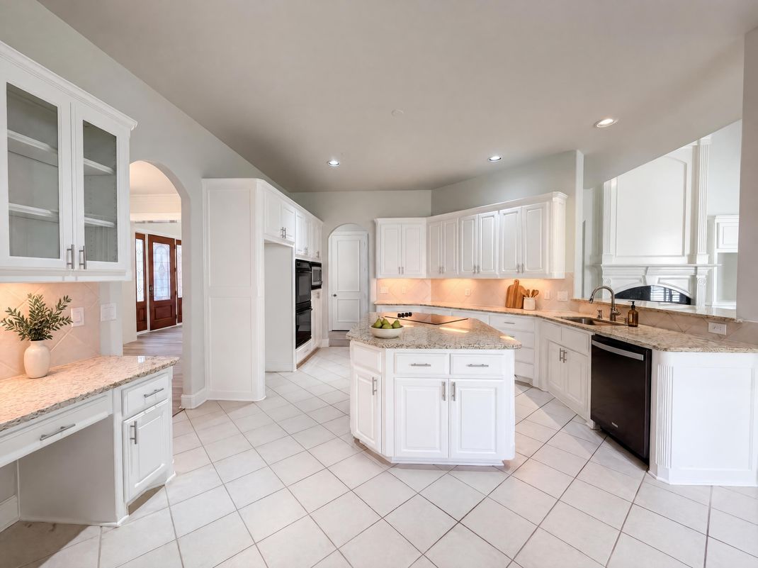 Property photo 2 of 4615 Wildgrove Dr