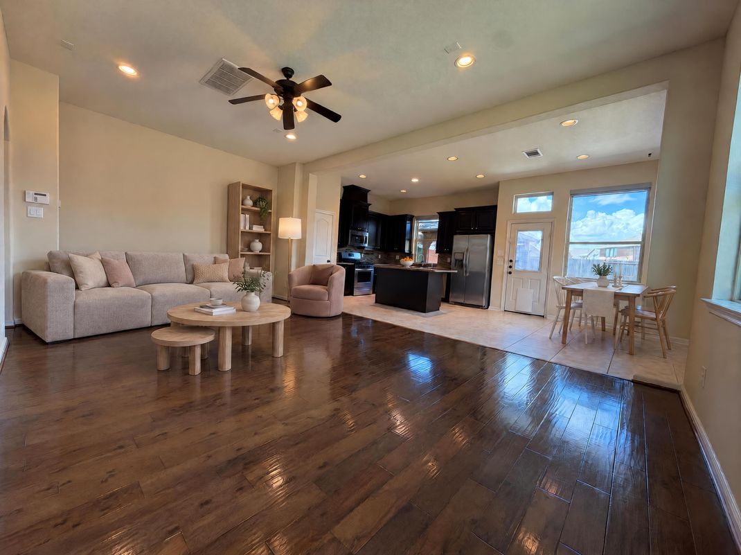 Property photo 3 of 12147 San Luca St