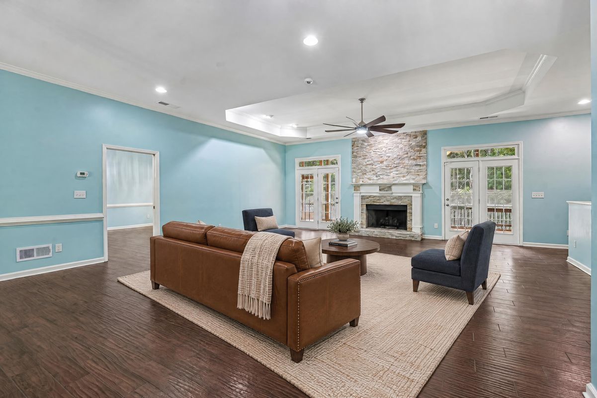 Property photo 3 of 2077 Coolidge Way NW