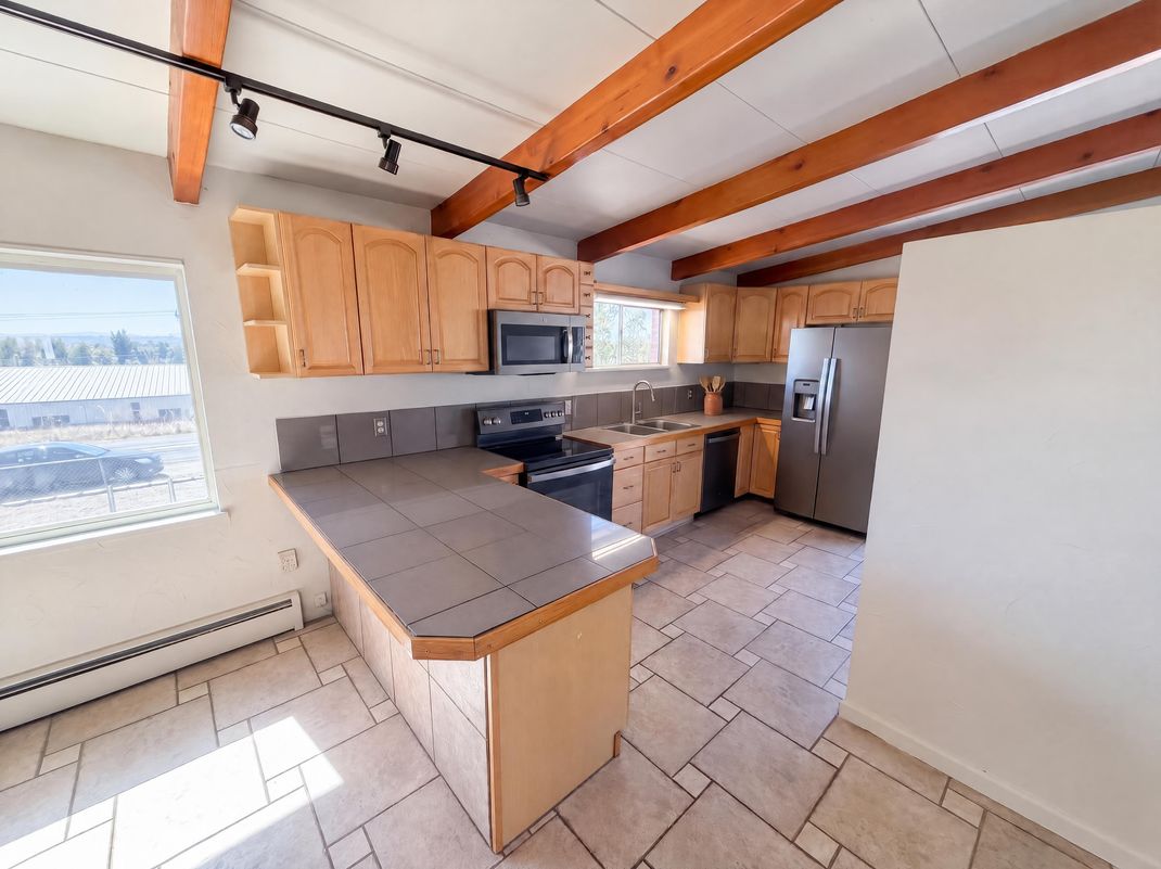 Property photo 3 of 7811 W 62nd Ave