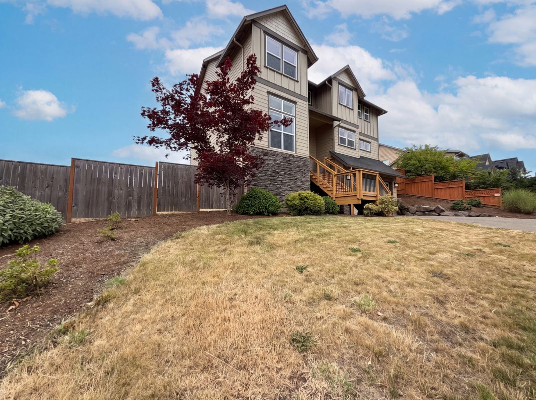 Photo 22 of 26 of 2958 SW Redmond Hill Rd, McMinnville, OR