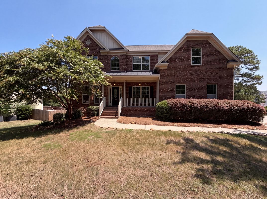 Property photo 1 of 105 Timber Chase Ln