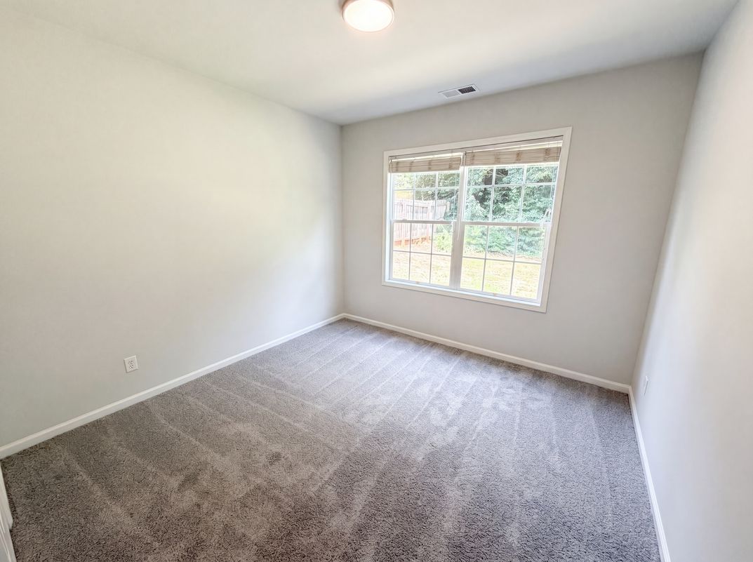 Photo 13 of 30 of 11528 Erwin Ridge Ave, Charlotte, NC