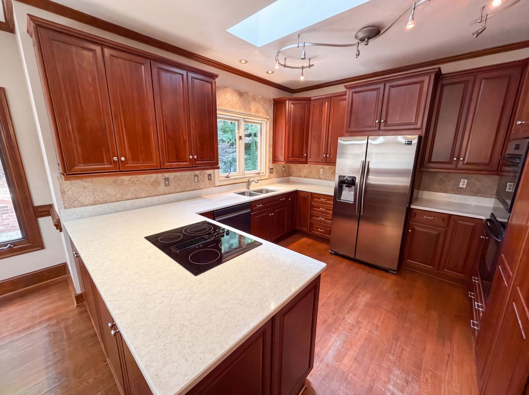 Property photo 2 of 3711 Surry Ridge Ct