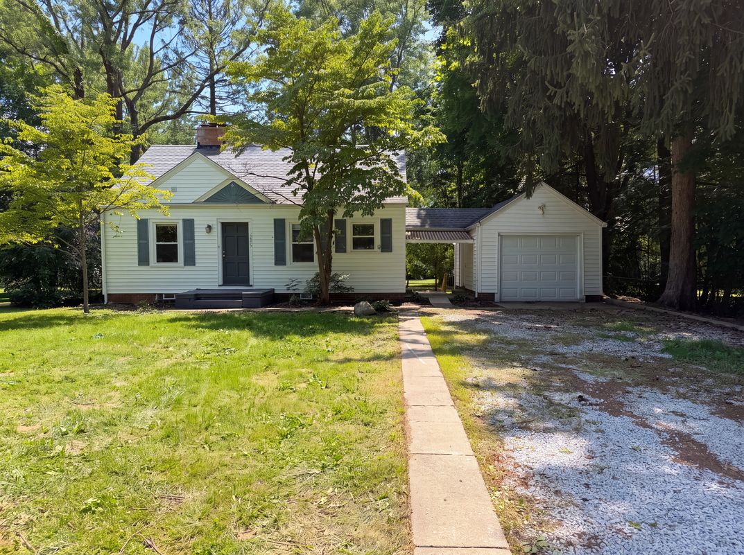 Property photo 1 of 2920 Copley Rd